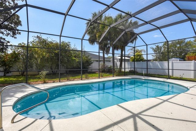 9 LONDON DR, Palm Coast, FL 32137