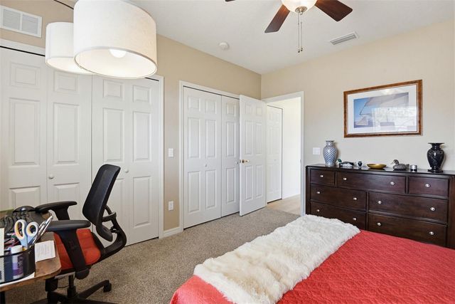 9 LONDON DR, Palm Coast, FL 32137