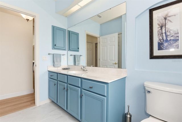 9 LONDON DR, Palm Coast, FL 32137