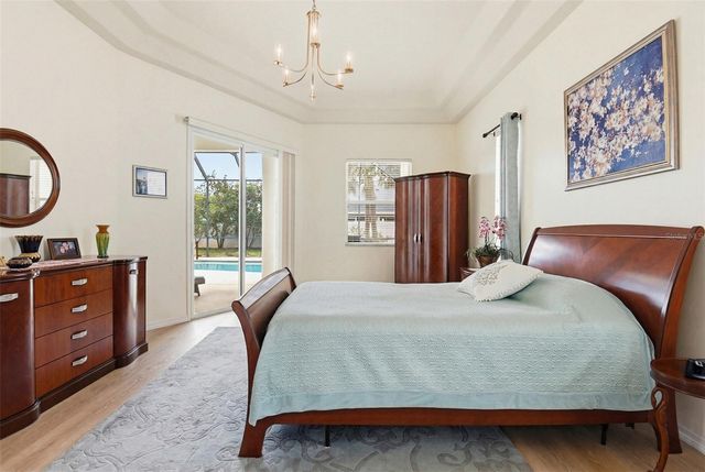 9 LONDON DR, Palm Coast, FL 32137