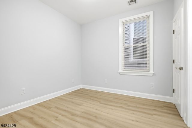 145 Tappan St, Kearny Town, NJ 07032