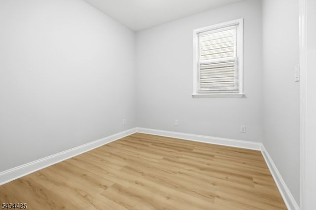 145 Tappan St, Kearny Town, NJ 07032
