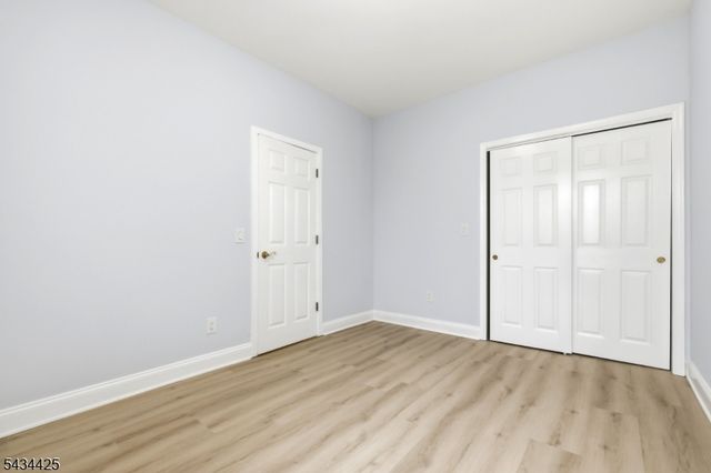 145 Tappan St, Kearny Town, NJ 07032