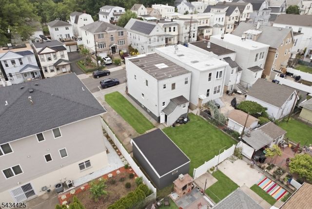 145 Tappan St, Kearny Town, NJ 07032