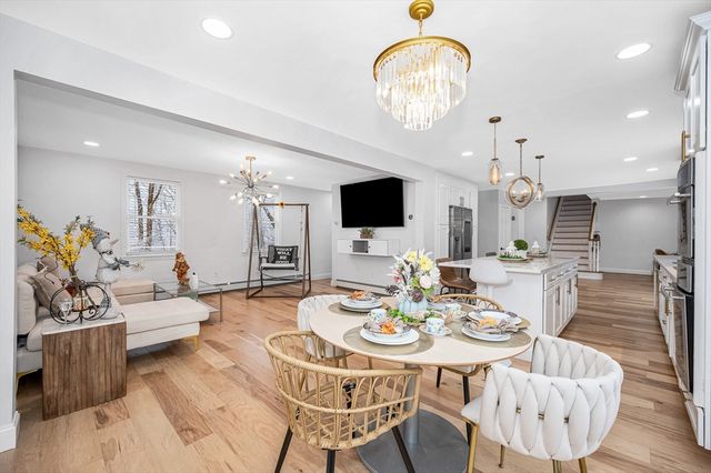 300 Kenoza St, Haverhill, MA 01830