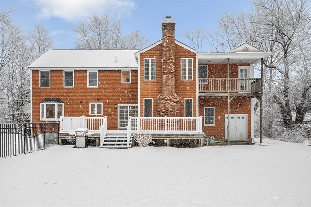 300 Kenoza St, Haverhill, MA 01830