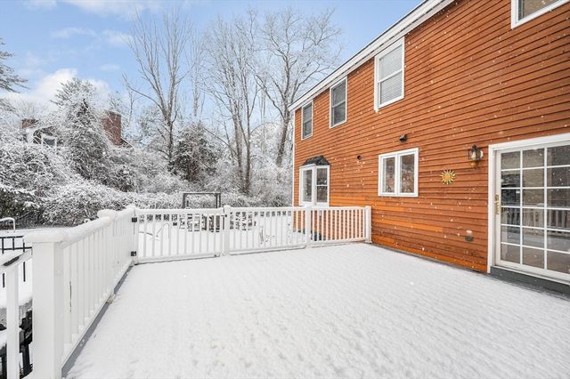 300 Kenoza St, Haverhill, MA 01830