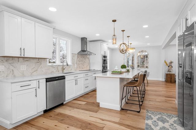 300 Kenoza St, Haverhill, MA 01830