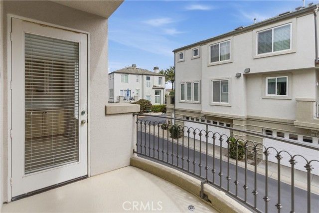 19307 Surfview, Huntington Beach, CA 92648