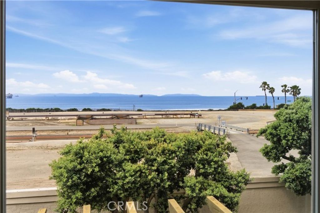 19307 Surfview, Huntington Beach, CA 92648
