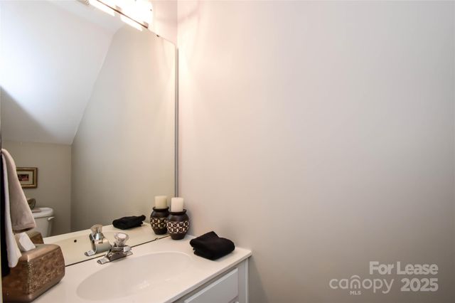 2121 Kaybird Lane, Charlotte, NC 28270