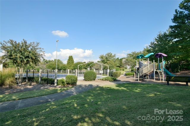 2121 Kaybird Lane, Charlotte, NC 28270