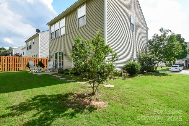 2121 Kaybird Lane, Charlotte, NC 28270