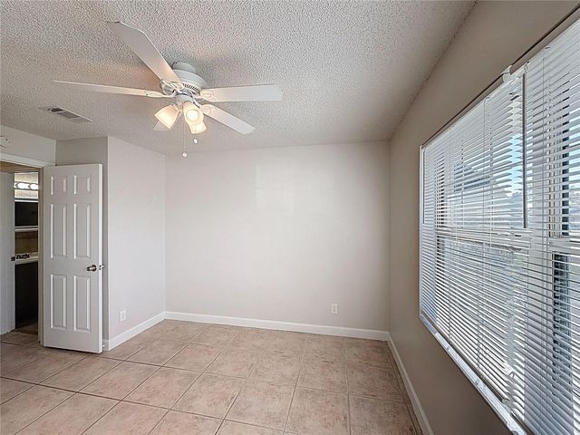 5103 STONEHAVEN COURT, Tampa, FL 33624