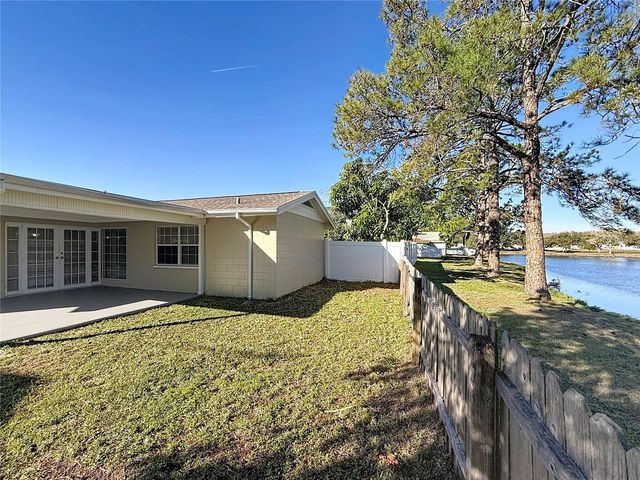 5103 STONEHAVEN COURT, Tampa, FL 33624