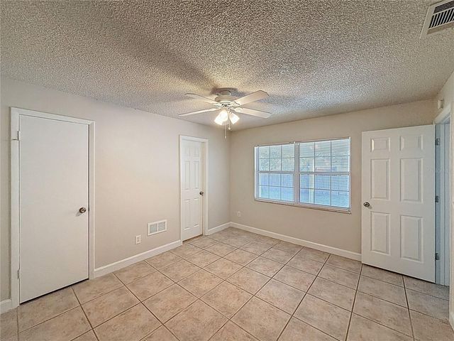 5103 STONEHAVEN COURT, Tampa, FL 33624