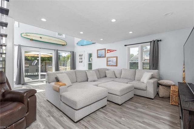 1729 Greenhouse RD, Virginia Beach, VA 23455