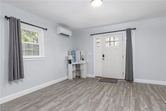 1729 Greenhouse RD, Virginia Beach, VA 23455