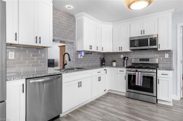 1729 Greenhouse RD, Virginia Beach, VA 23455