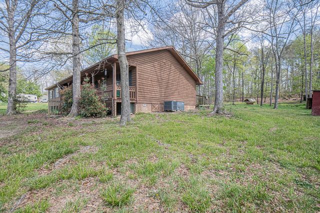 221 Forest Hills Drive, Charleston, TN 37310