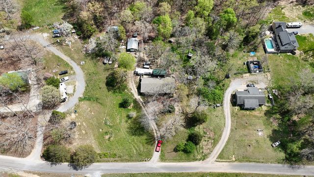 221 Forest Hills Drive, Charleston, TN 37310