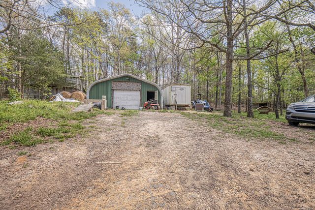 221 Forest Hills Drive, Charleston, TN 37310
