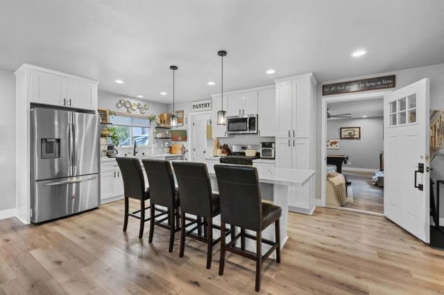 3516 Las Vegas Drive, Oceanside, CA 92054