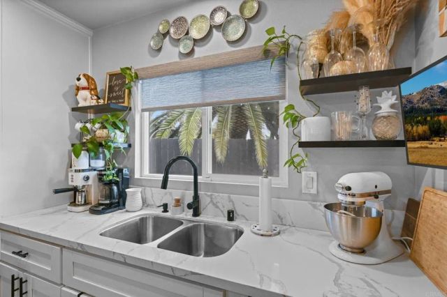 3516 Las Vegas Drive, Oceanside, CA 92054