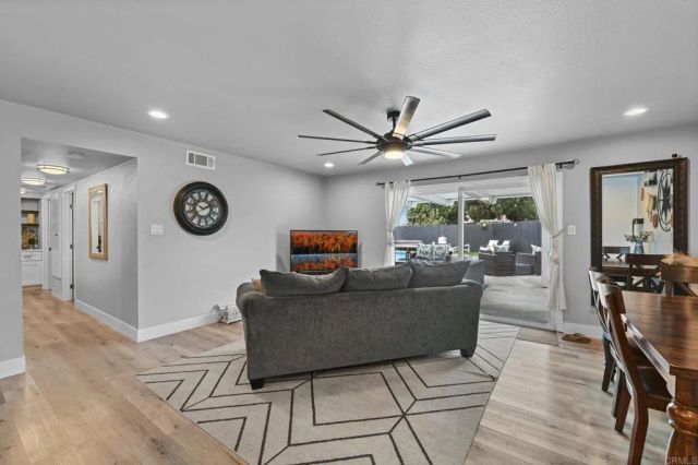 3516 Las Vegas Drive, Oceanside, CA 92054