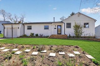 21 ALLWOOD DR, Lawrence, NJ 08648