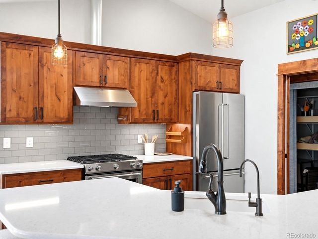 2945 9th Place Ct SW, Loveland, CO 80537