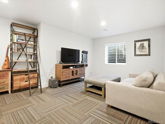 2945 9th Place Ct SW, Loveland, CO 80537