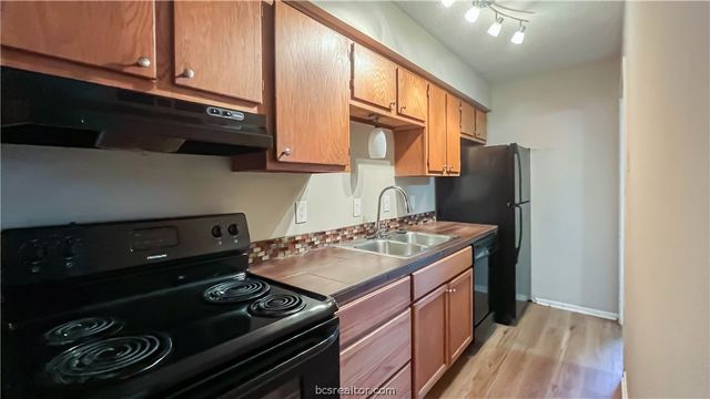 304 Manuel Drive A-D, College Station, TX 77840