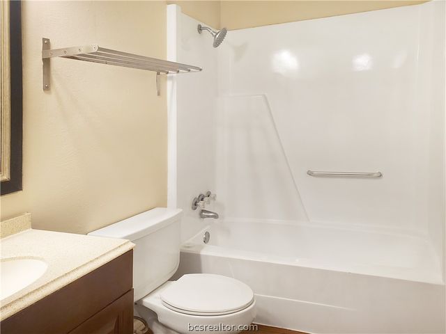 304 Manuel Drive A-D, College Station, TX 77840