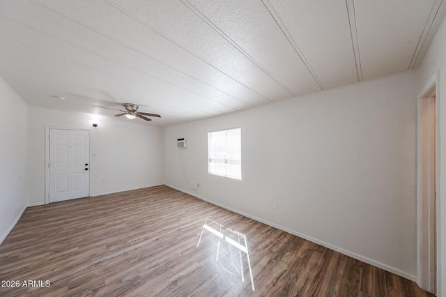 18414 N 5TH Place, Phoenix, AZ 85022