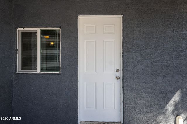 18414 N 5TH Place, Phoenix, AZ 85022