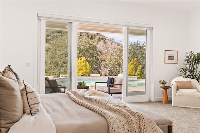 238 Lake Sherwood Drive, Lake Sherwood, CA 91361