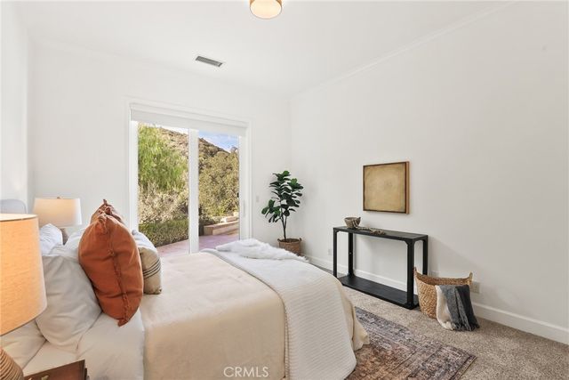 238 Lake Sherwood Drive, Lake Sherwood, CA 91361