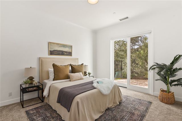 238 Lake Sherwood Drive, Lake Sherwood, CA 91361