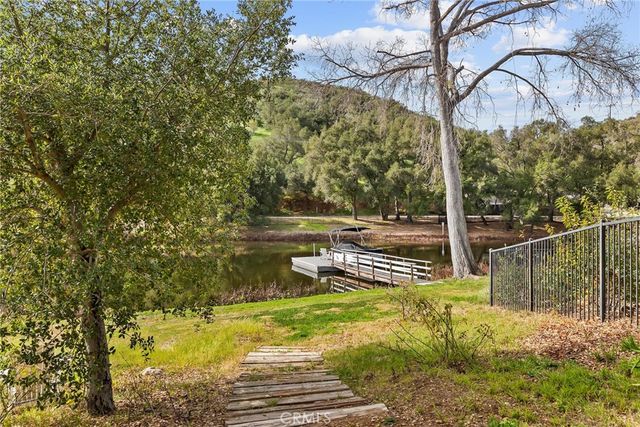 238 Lake Sherwood Drive, Lake Sherwood, CA 91361