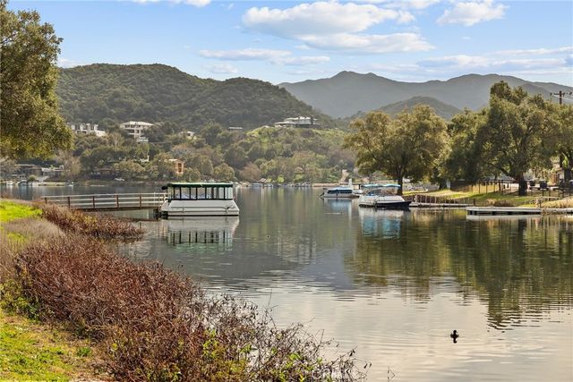 238 Lake Sherwood Drive, Lake Sherwood, CA 91361