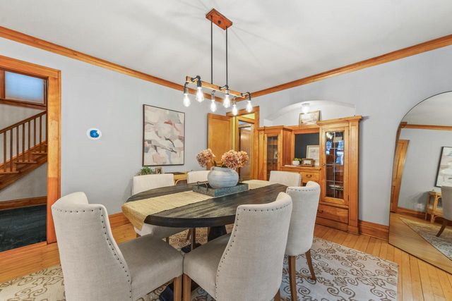 3046 N Newhall STREET, Milwaukee, WI 53211