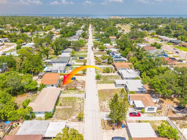869 53RD AVENUE S, St Petersburg, FL 33705