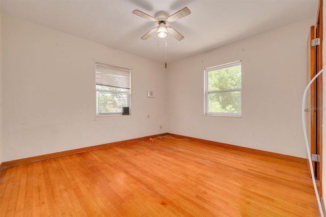869 53RD AVENUE S, St Petersburg, FL 33705