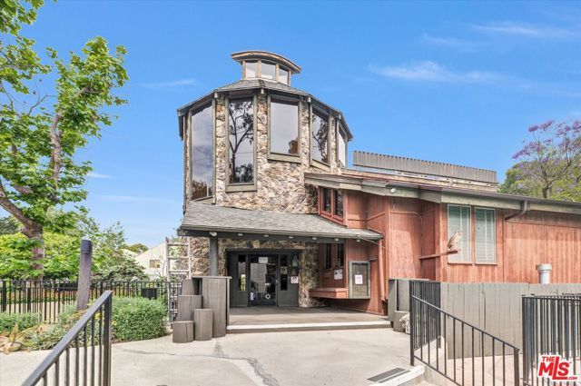 5036 Maytime Lane, Culver City, CA 90230