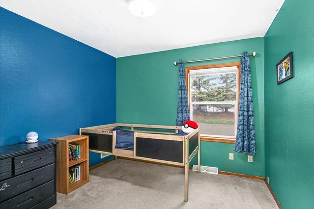 63 S Elder Dr., Duluth, MN 55810