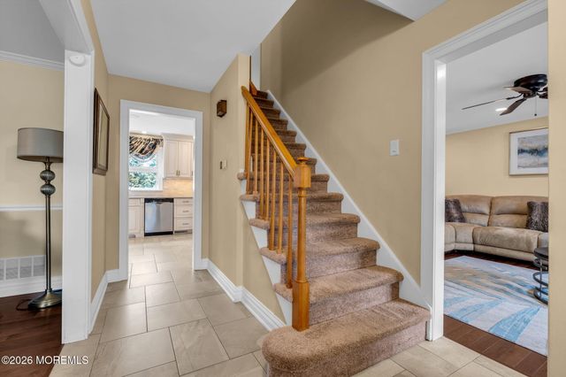 35 Yorkshire Drive, Toms River, NJ 08753