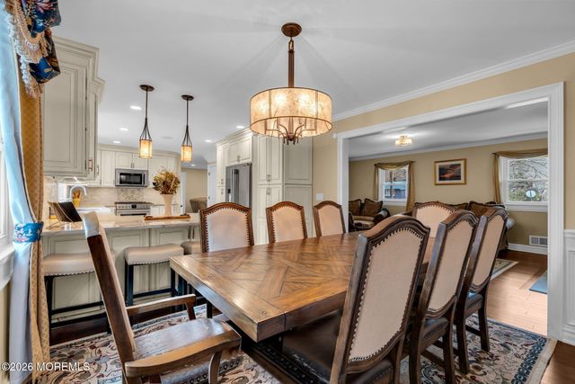 35 Yorkshire Drive, Toms River, NJ 08753