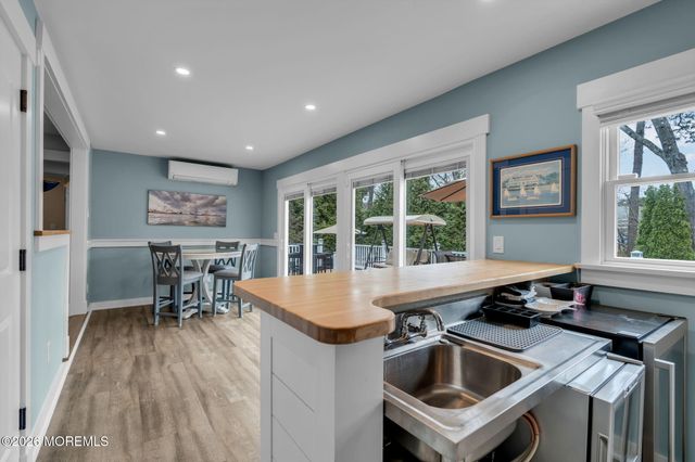 35 Yorkshire Drive, Toms River, NJ 08753