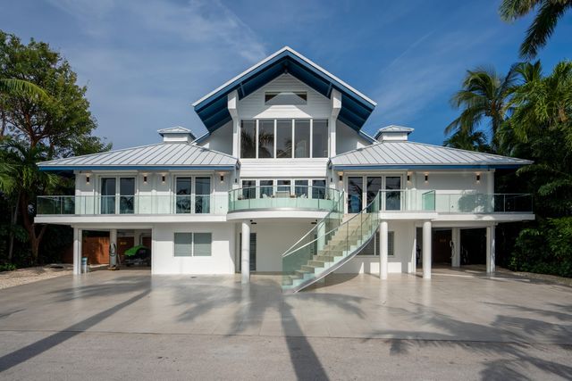 555 Ocean Cay Drive, Key Largo, FL 33037